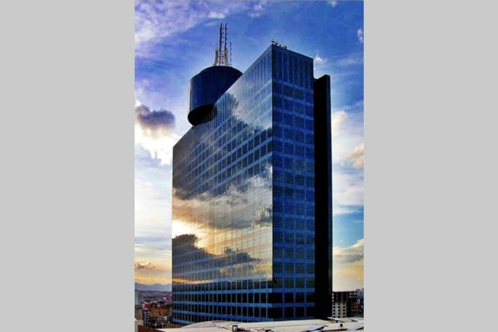 Apartment Increible Loft Frente Al Wtc, Napoles