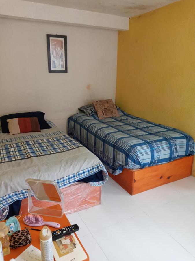 Maktub Only Girls & Breakfast Exclusivo Para Damas Pet Friendly Guest house Mexico City