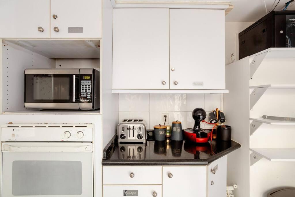 Nomadier Experience Condesa Homestay Mexico City