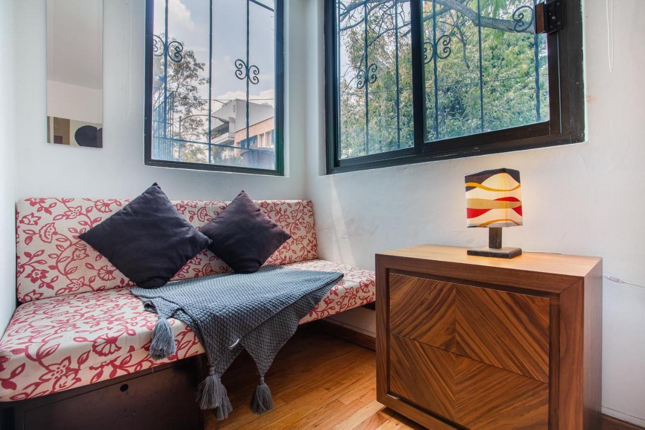 Nomadier Experience Condesa Homestay *
