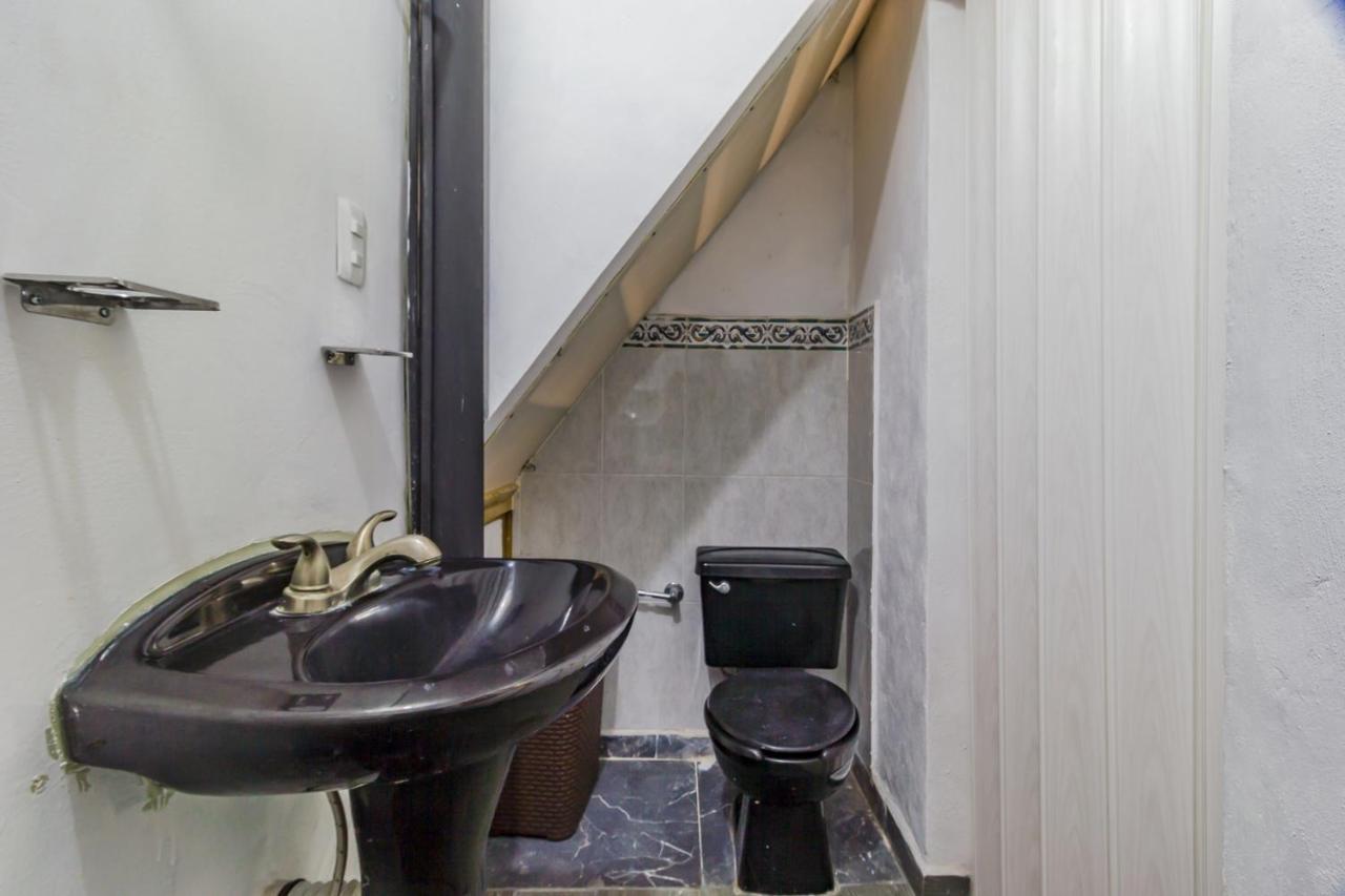 Guest house Ayenda Colorines De Coyoacan Mexico City
