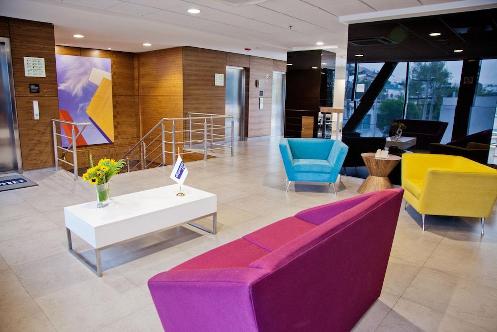 Hotel Express Satelite By Ihg Mexico City