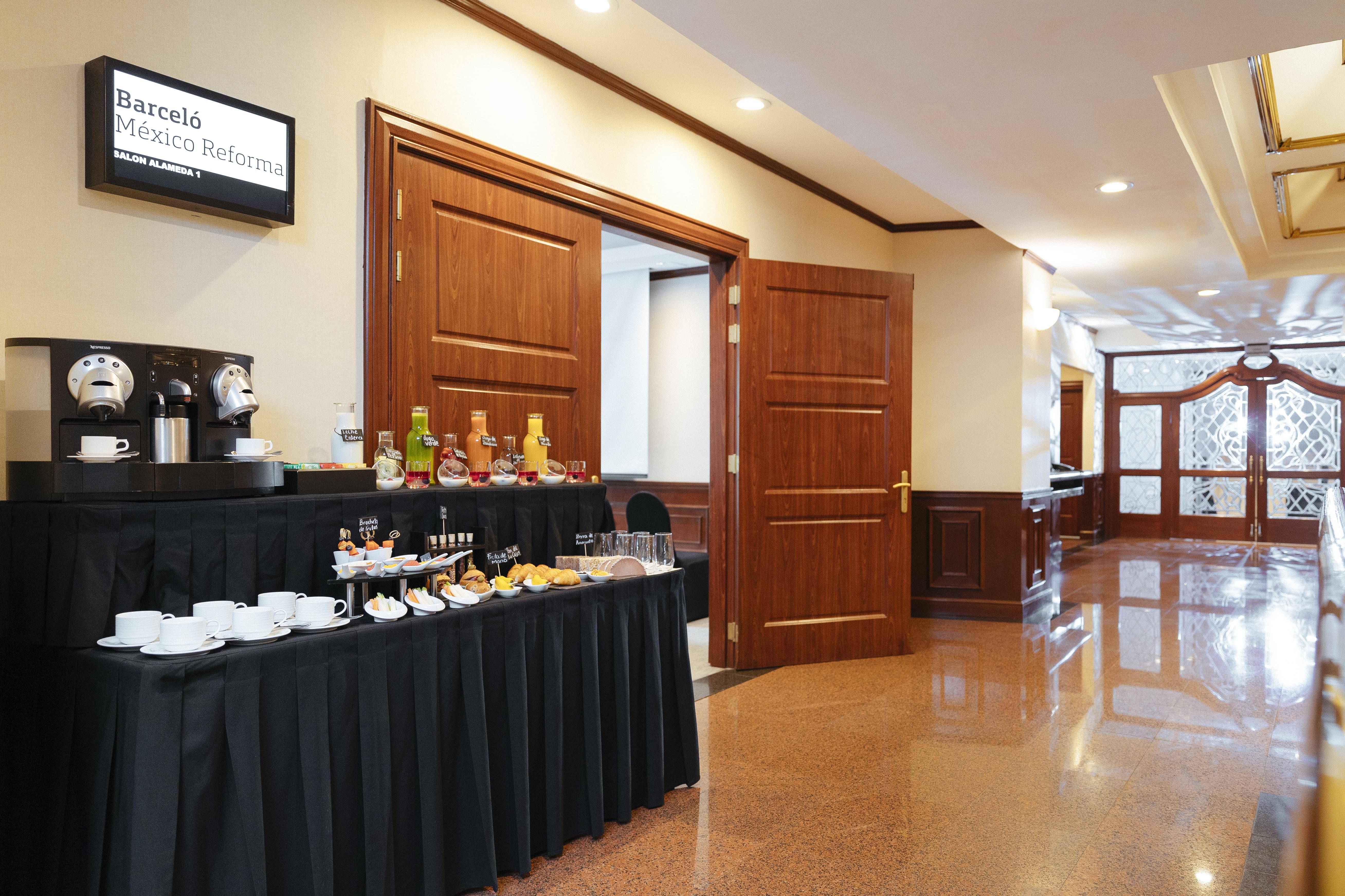Hotel Barcelo Reforma 5*