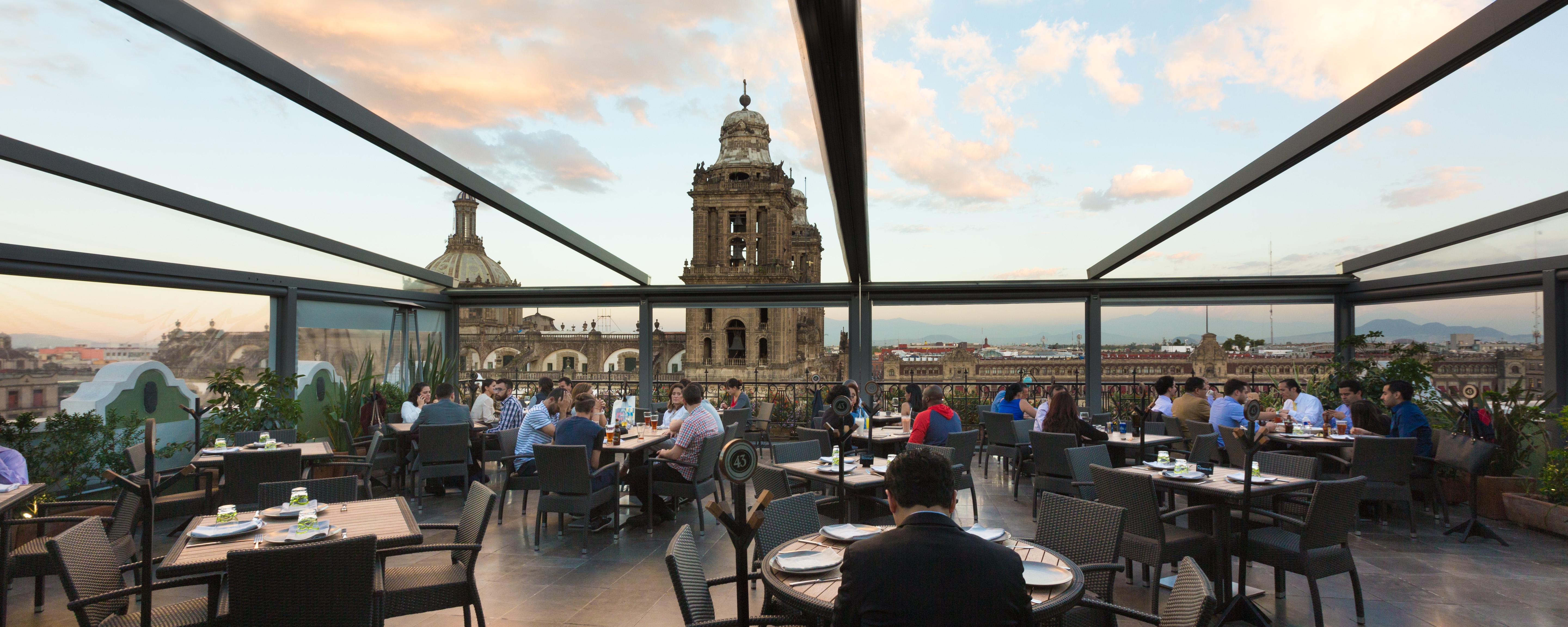 Zocalo Central & Rooftop Hotel 4*