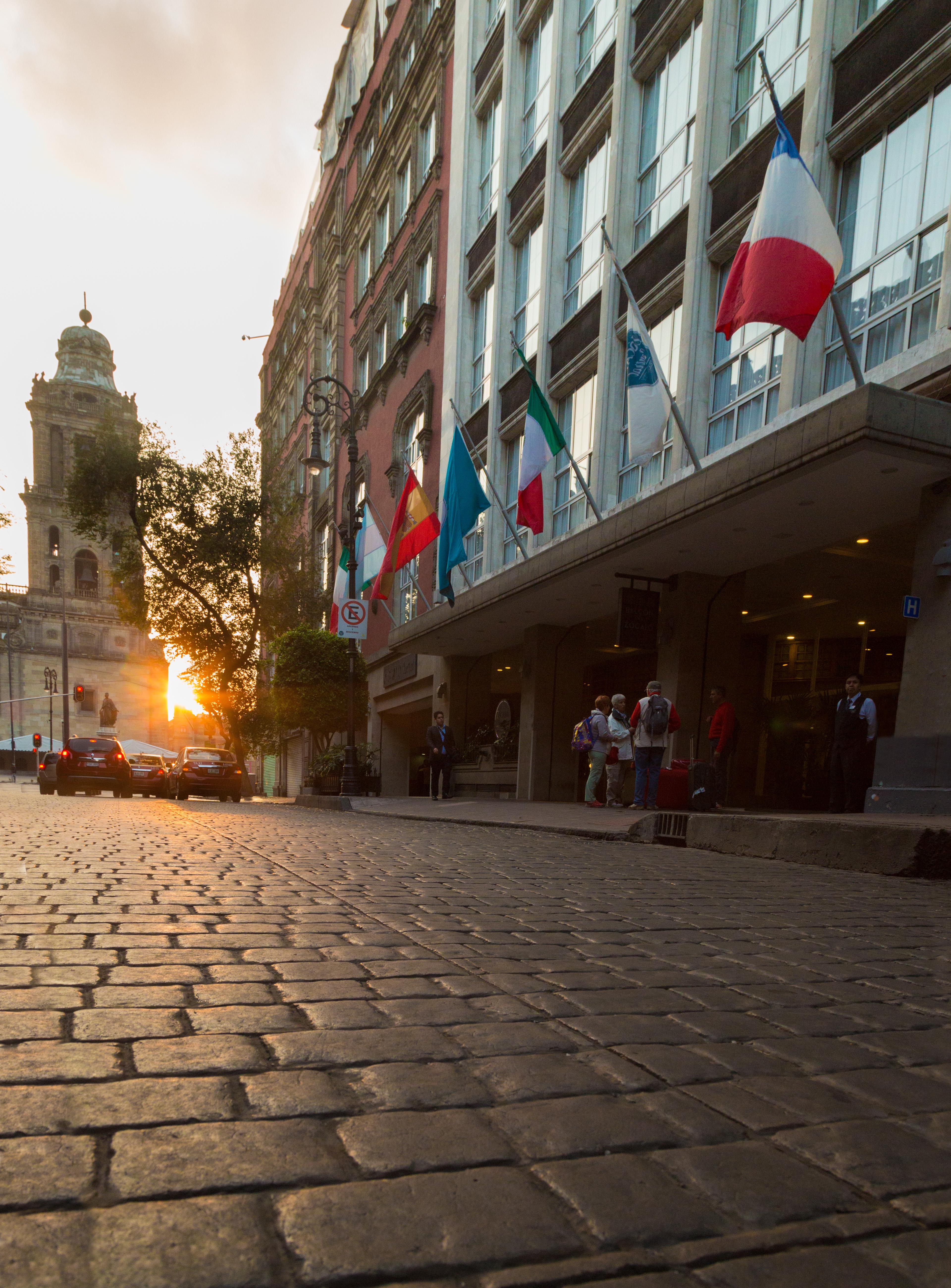 Zocalo Central & Rooftop Hotel