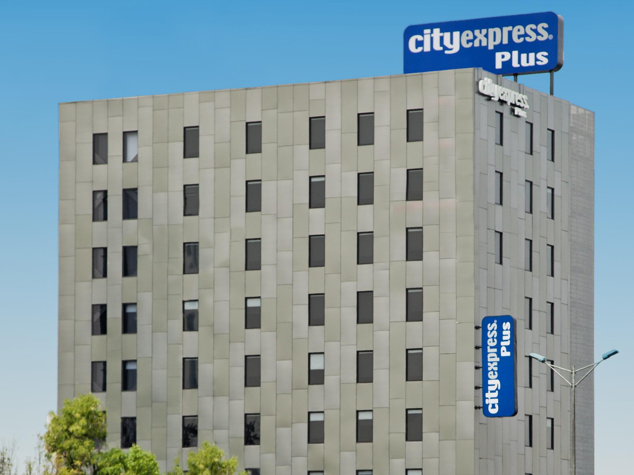 Hotel Express Satelite By Ihg