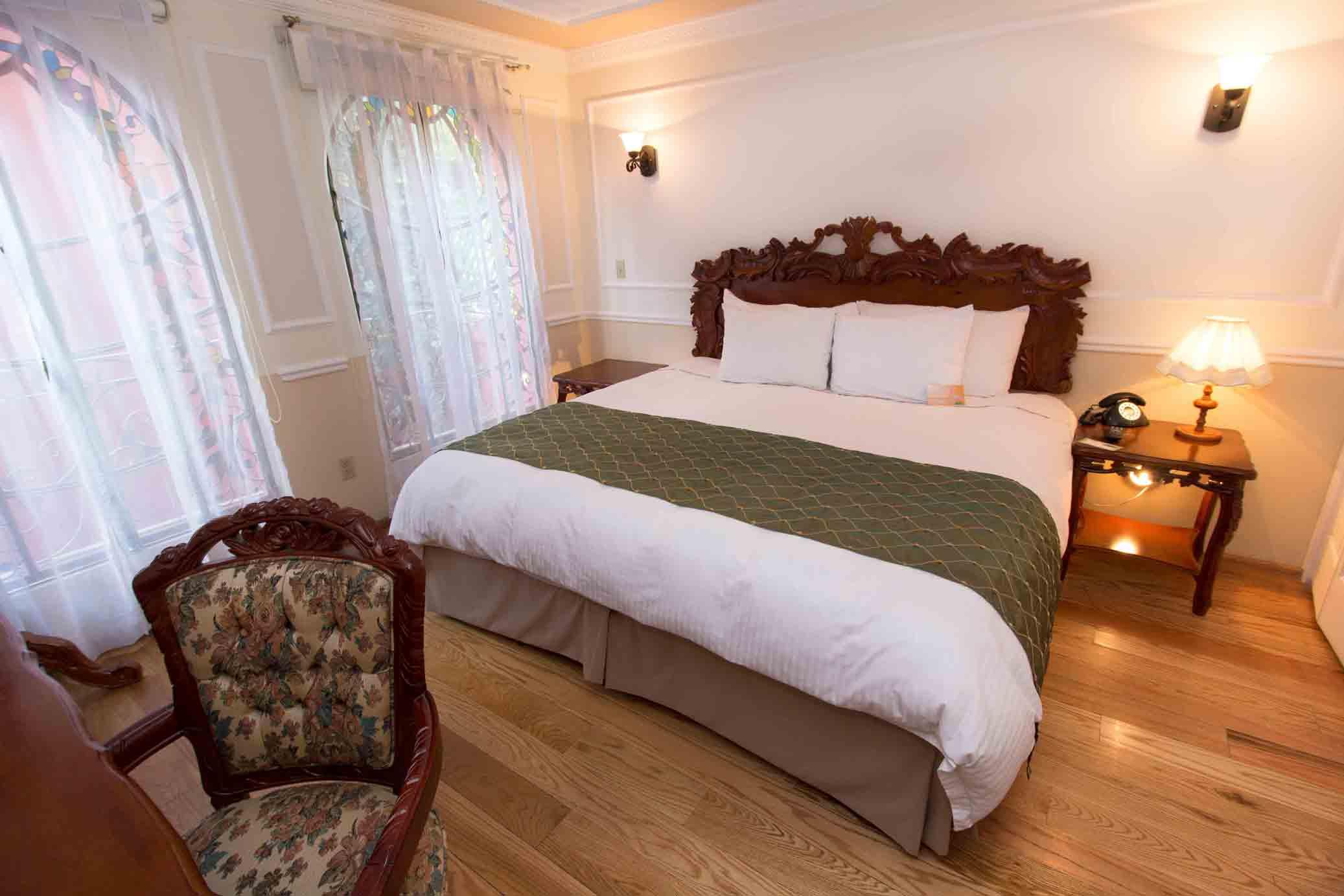 L' Heritage Royal Colonial By Bluebay