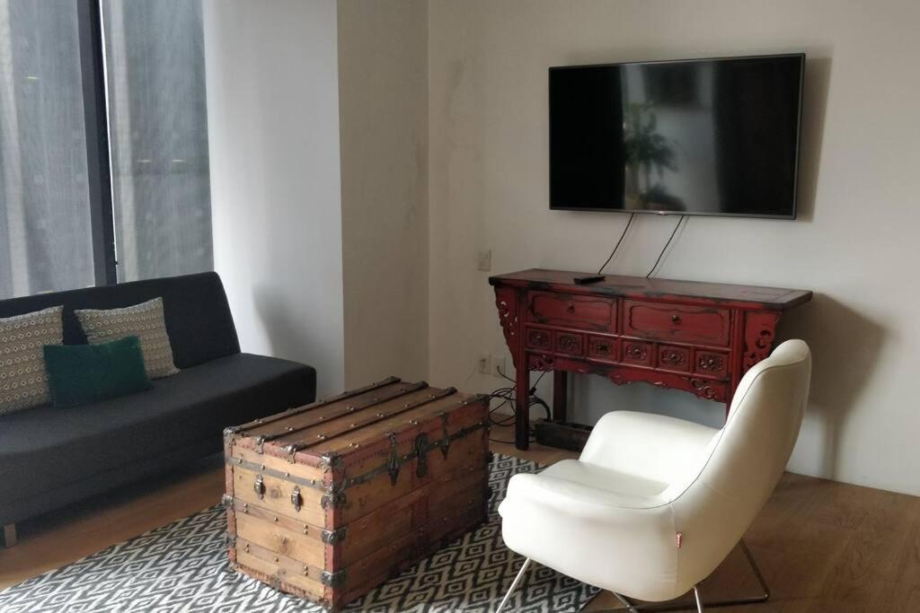 808 Reforma Loft Close To Us Embassy 150 Mbps Wifi *