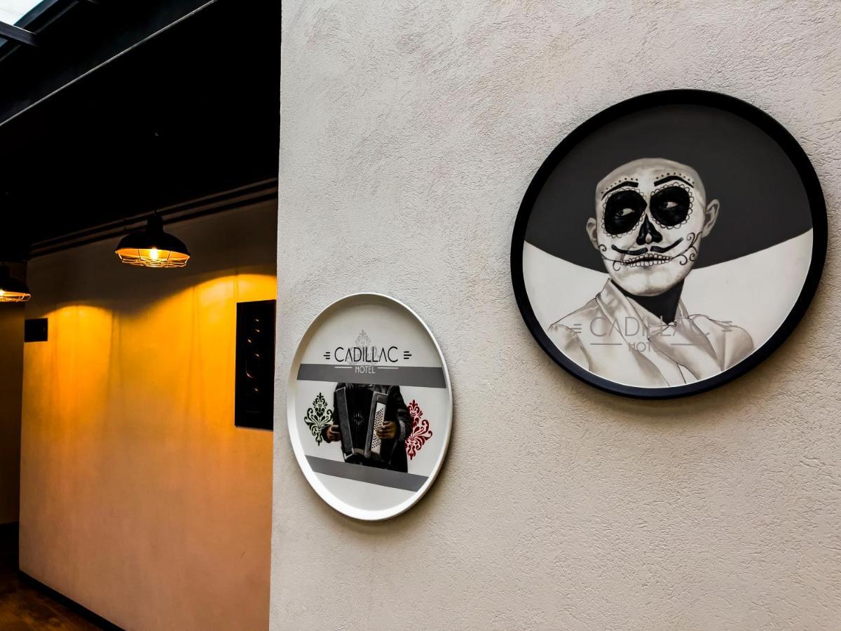 Capsule hotel Cadillac Cocoon Beds Mexico City