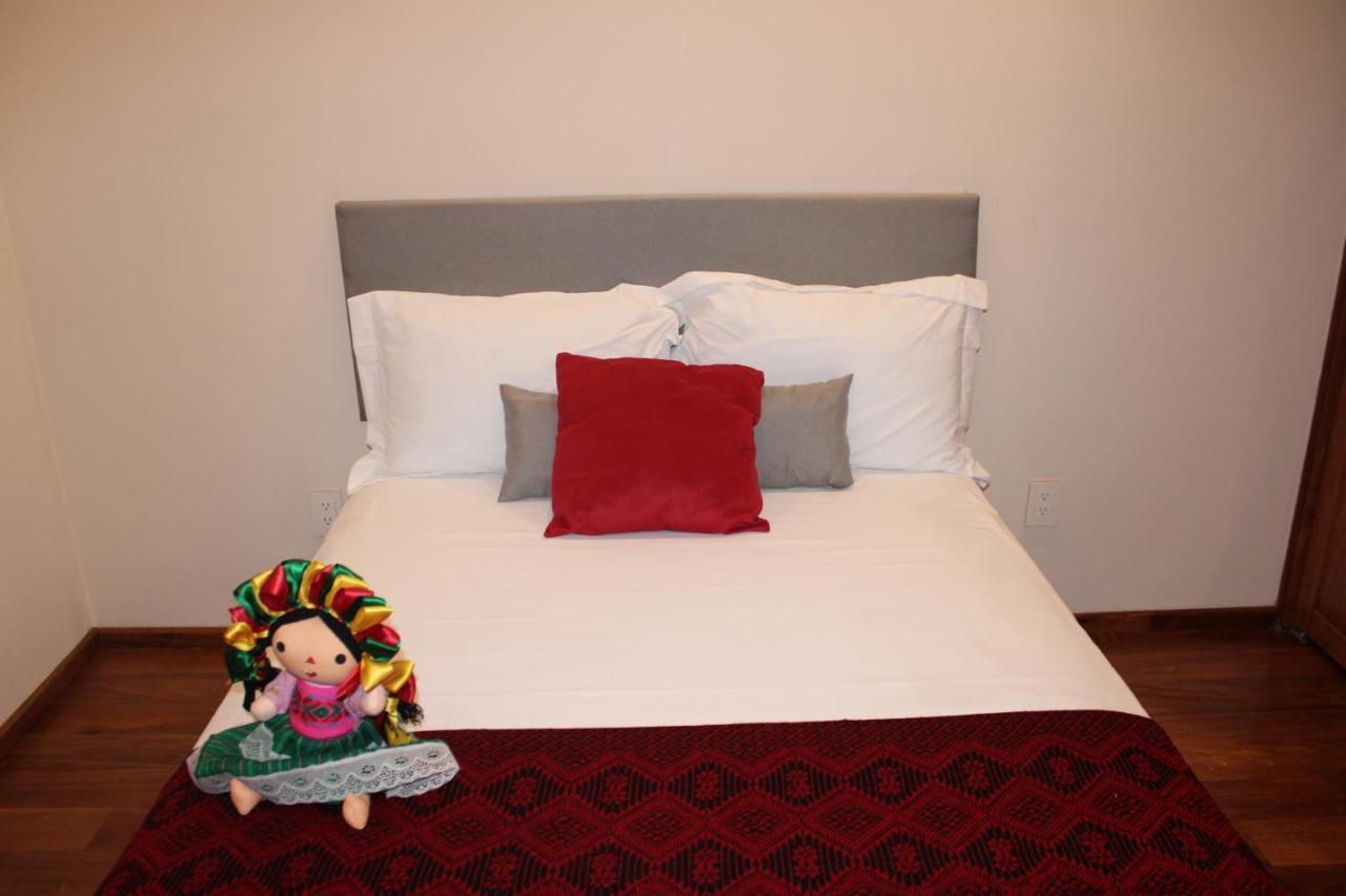 Casa Luna Coyoacan Bed & Breakfast Mexico City