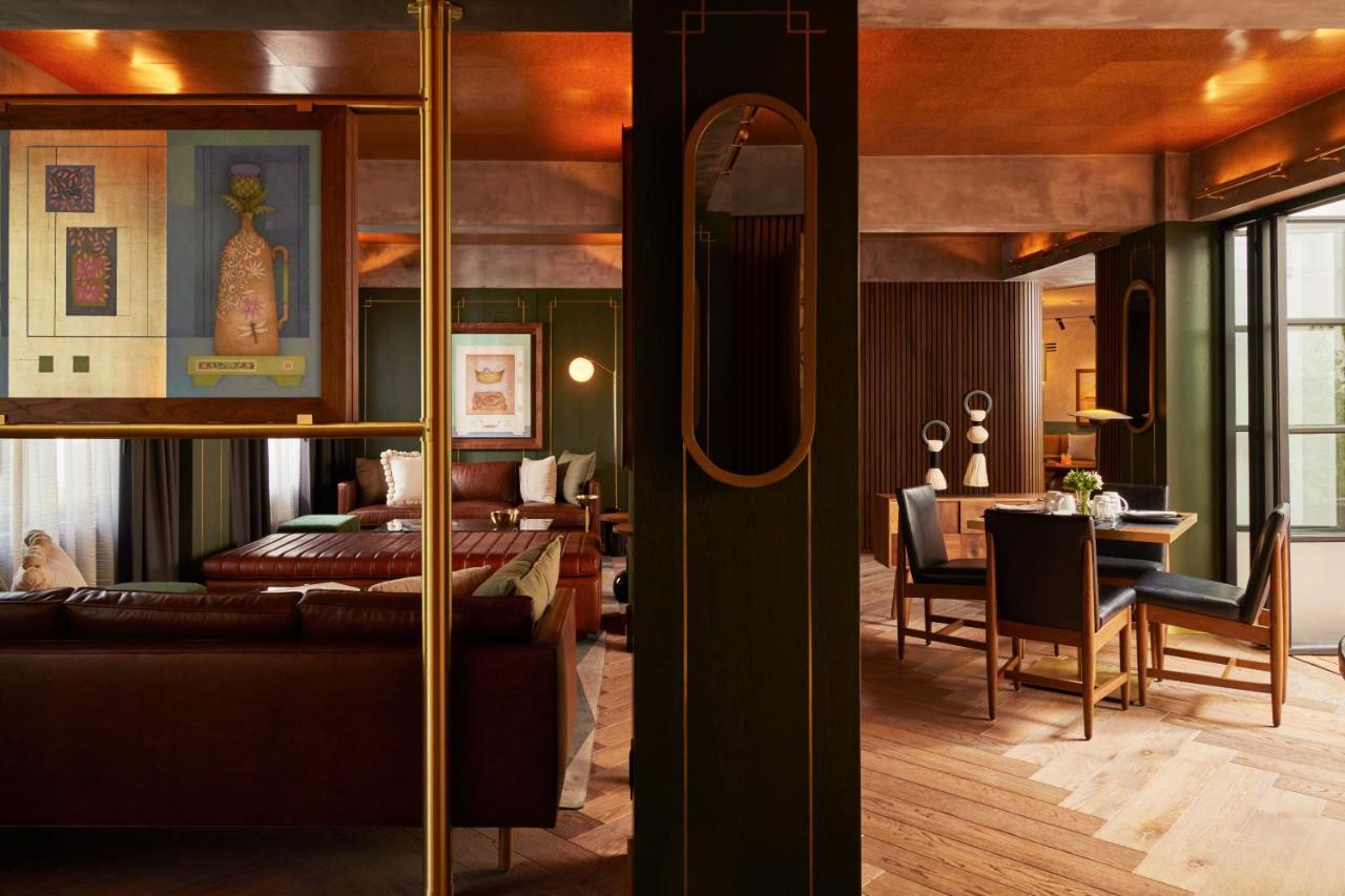 Hotel Campos Polanco 5*
