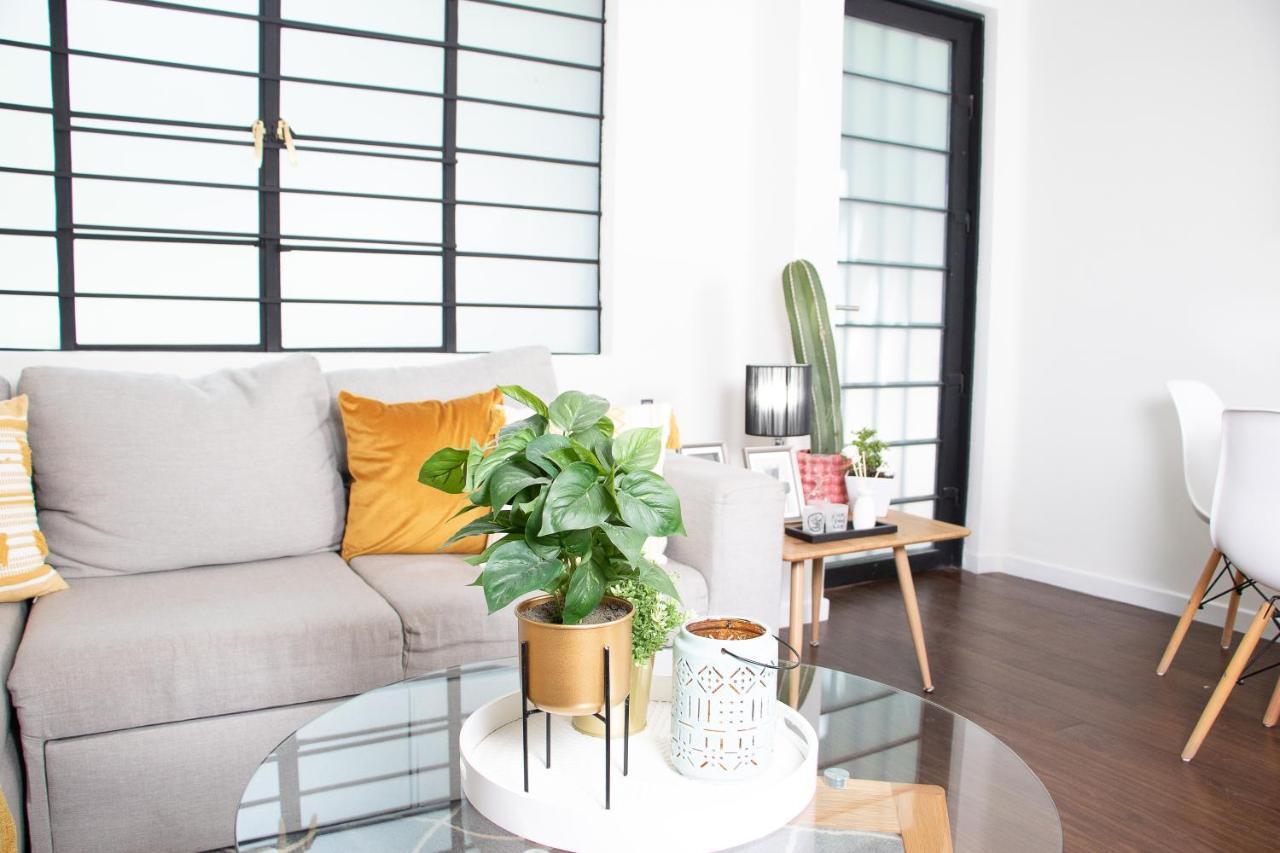 La Condesa: Beautiful Designed *