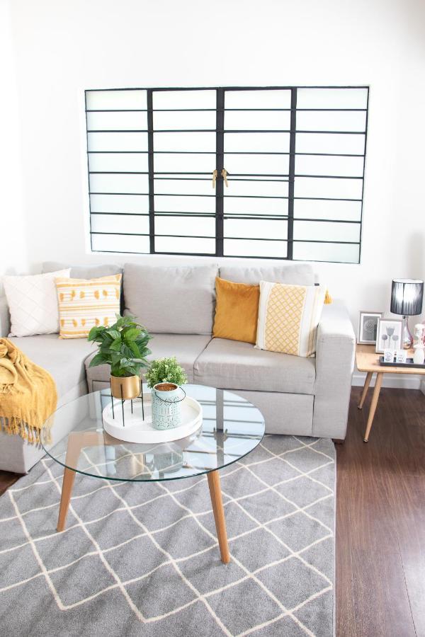La Condesa: Beautiful Designed