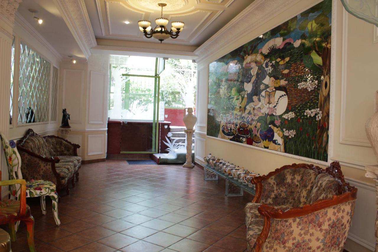 L' Heritage Royal Colonial By Bluebay *