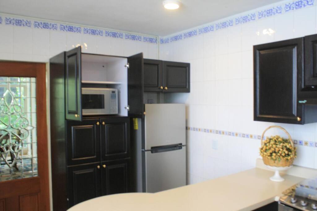 Luxurious & Chic 2 Bedroom Polanquito Lincon Park *
