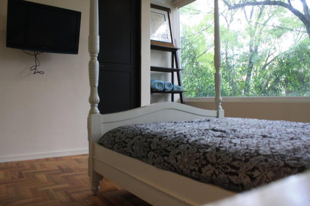 Luxurious & Chic 2 Bedroom Polanquito Lincon Park * Mexico City