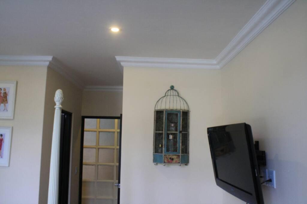 Luxurious & Chic 2 Bedroom Polanquito Lincon Park * Mexico City