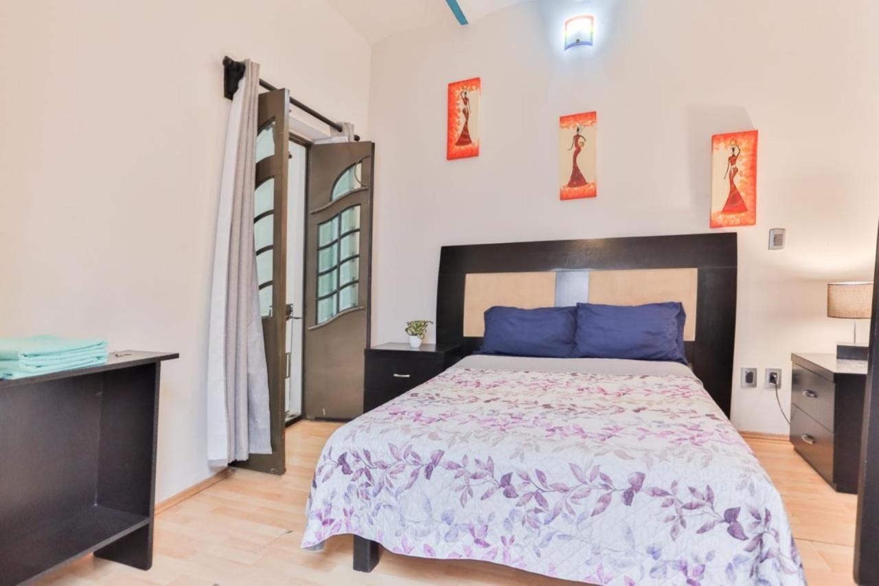 Hostpal Roma 185