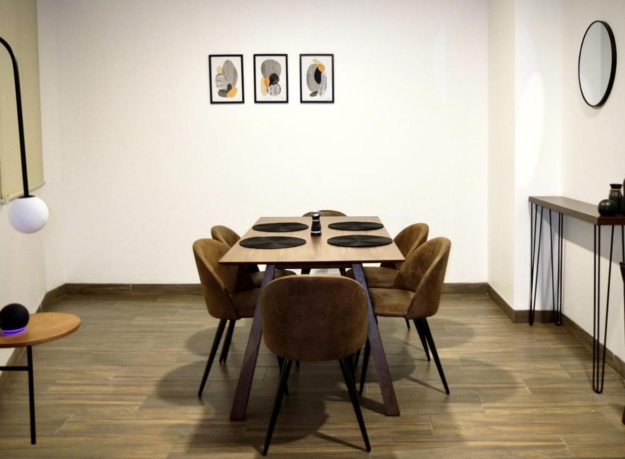 Flats Friends Condesa-pelotari *