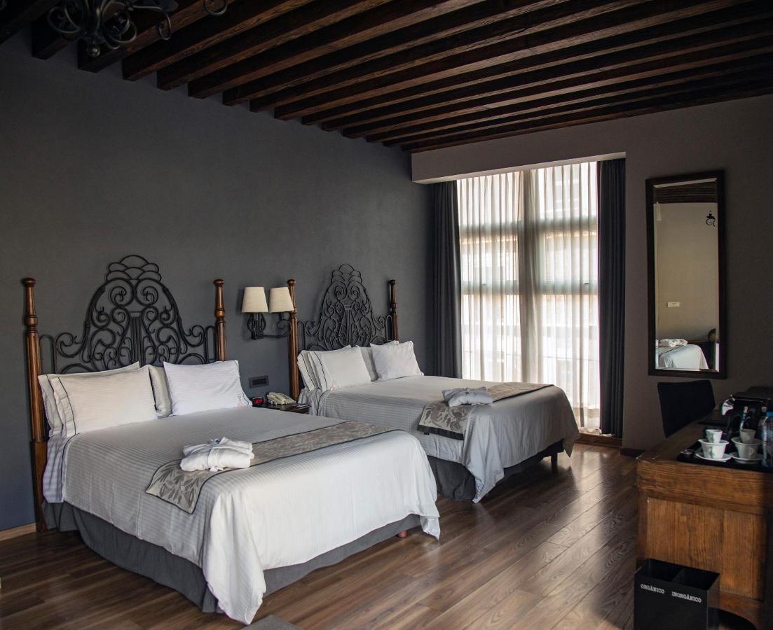 Hotel Zocalo Central & Rooftop 4*