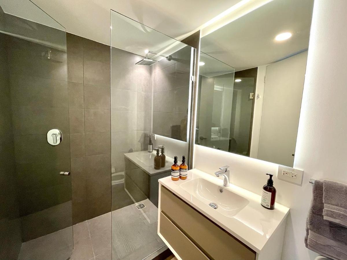 Modern Studio, King Bd, Amenities/new Polanco
