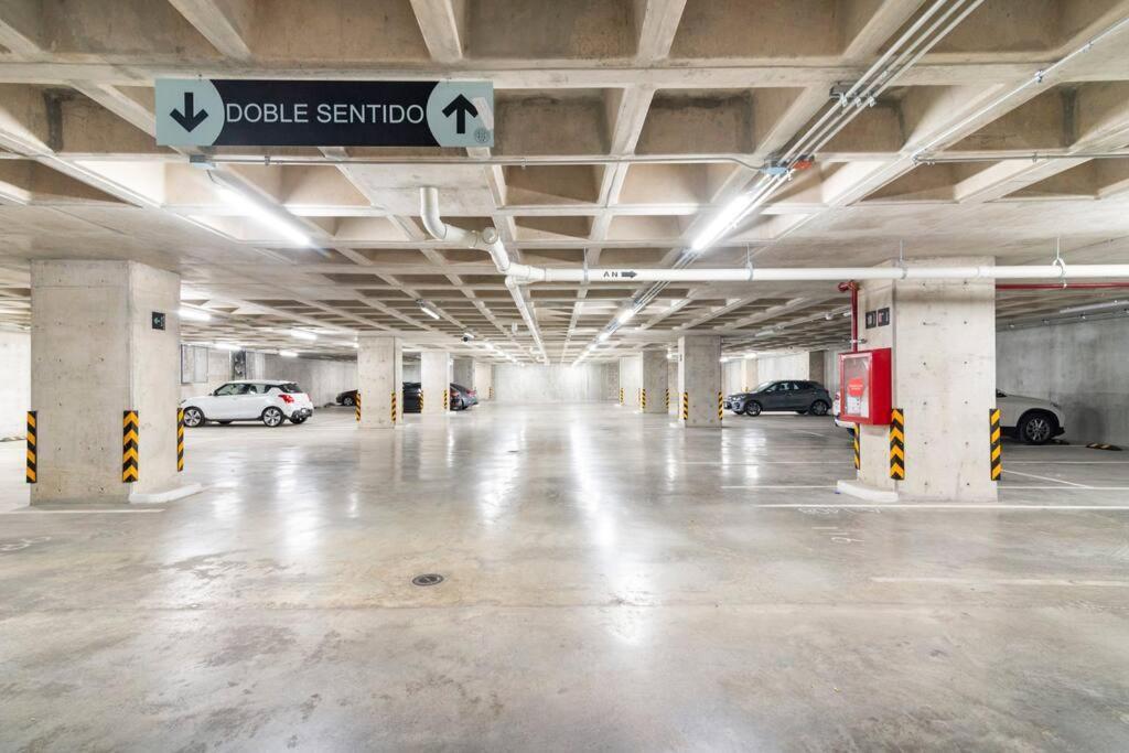 Modern Studio, King Bd, Amenities/new Polanco Apartment