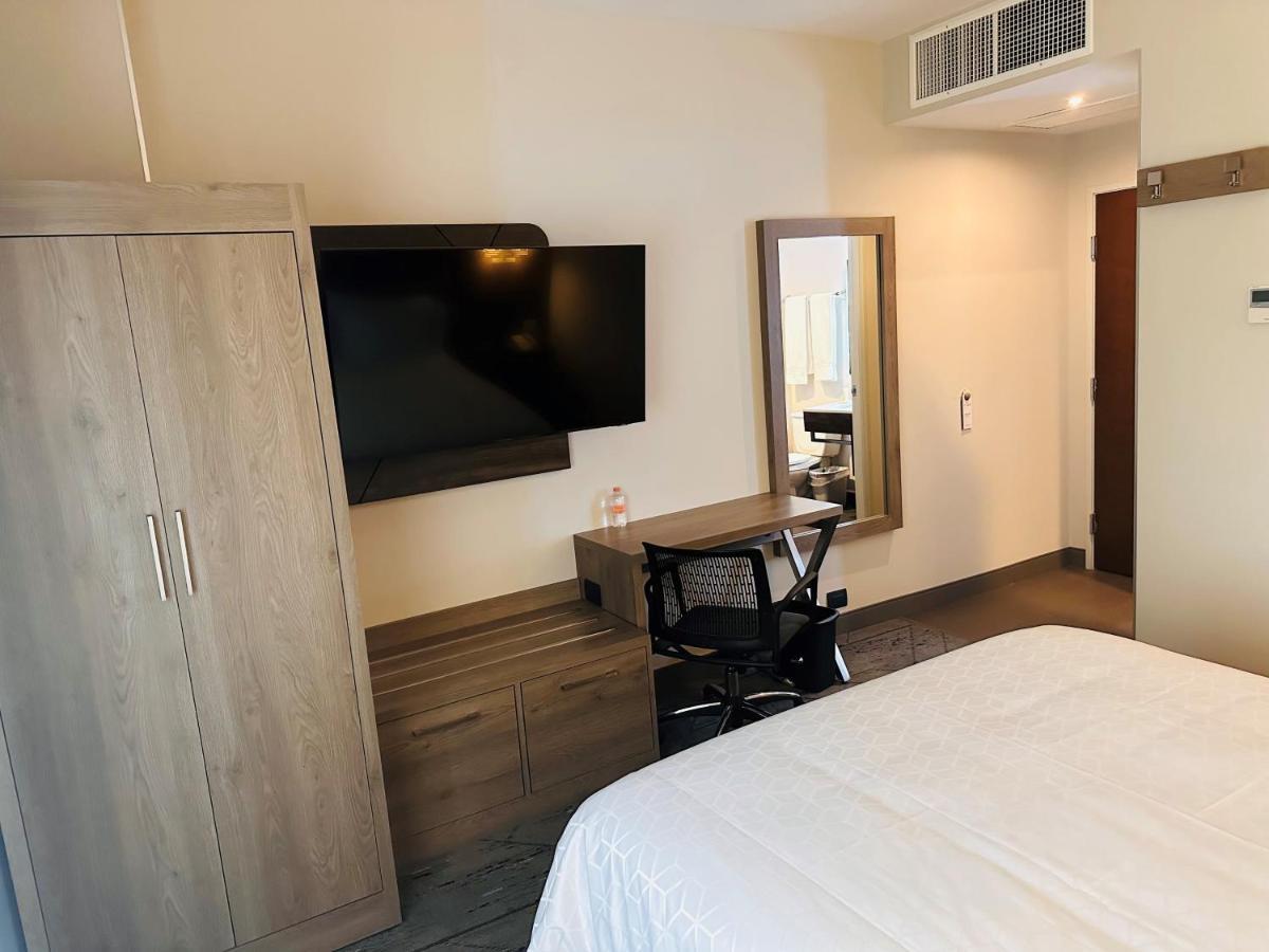 Express Satelite By Ihg 4* Mexico City