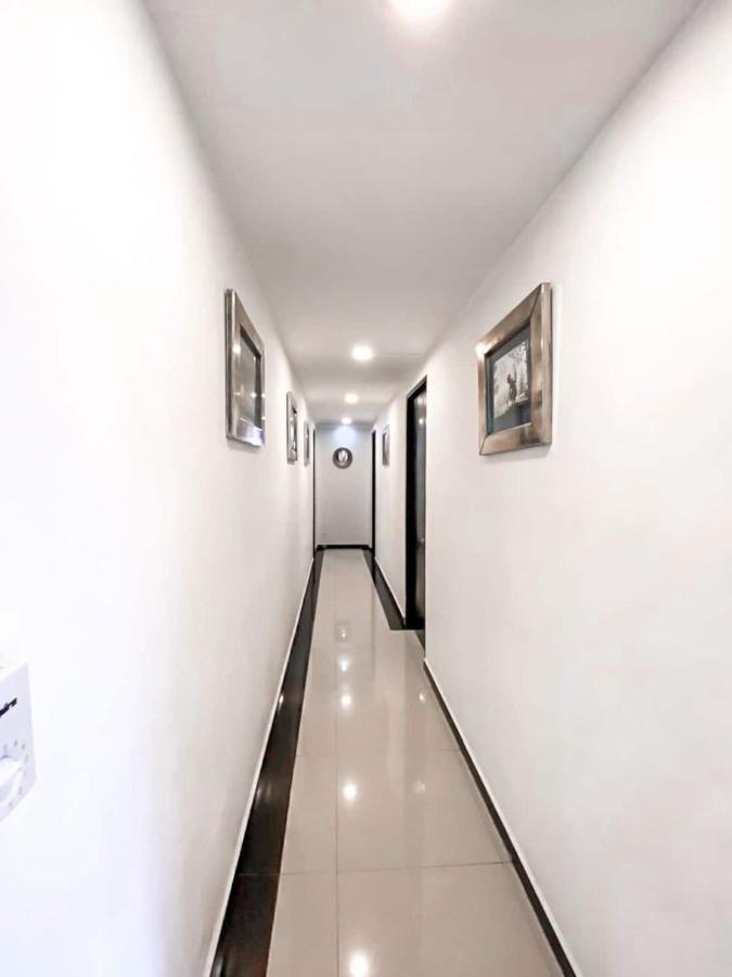 Dpto 101 /three /located Reforma, Juarez , Museo De Cera Mexico City