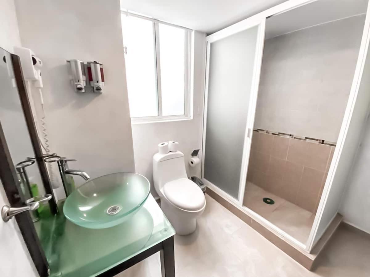 Apartment Dpto 101 /three /located Reforma, Juarez , Museo De Cera Mexico City