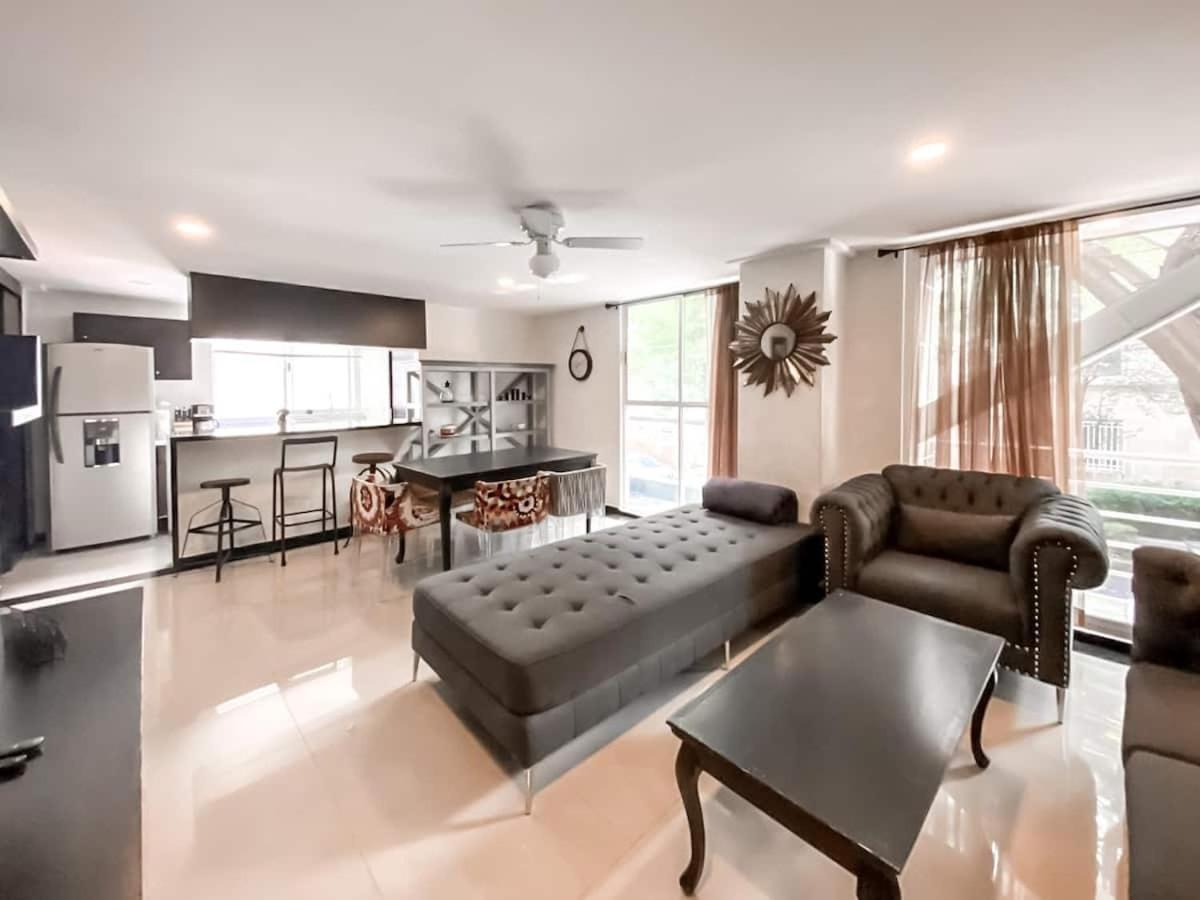 Dpto 101 /three /located Reforma, Juarez , Museo De Cera Apartment *