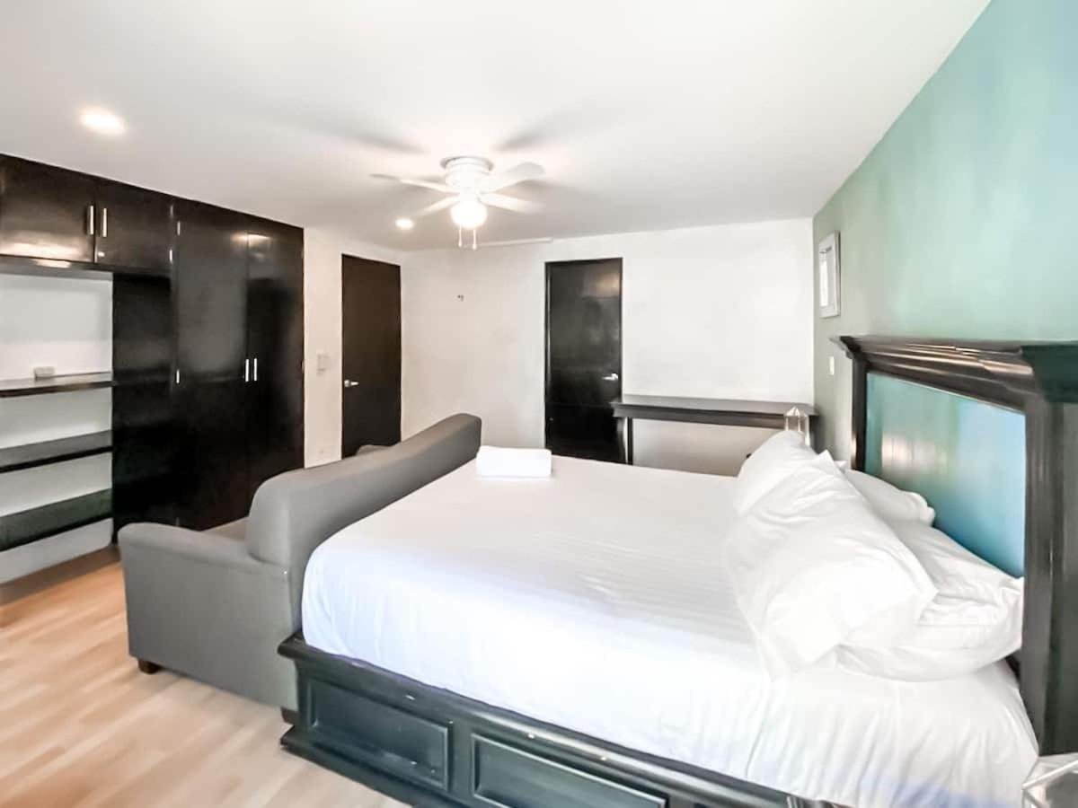 Dpto 101 /three /located Reforma, Juarez , Museo De Cera Apartment Mexico City