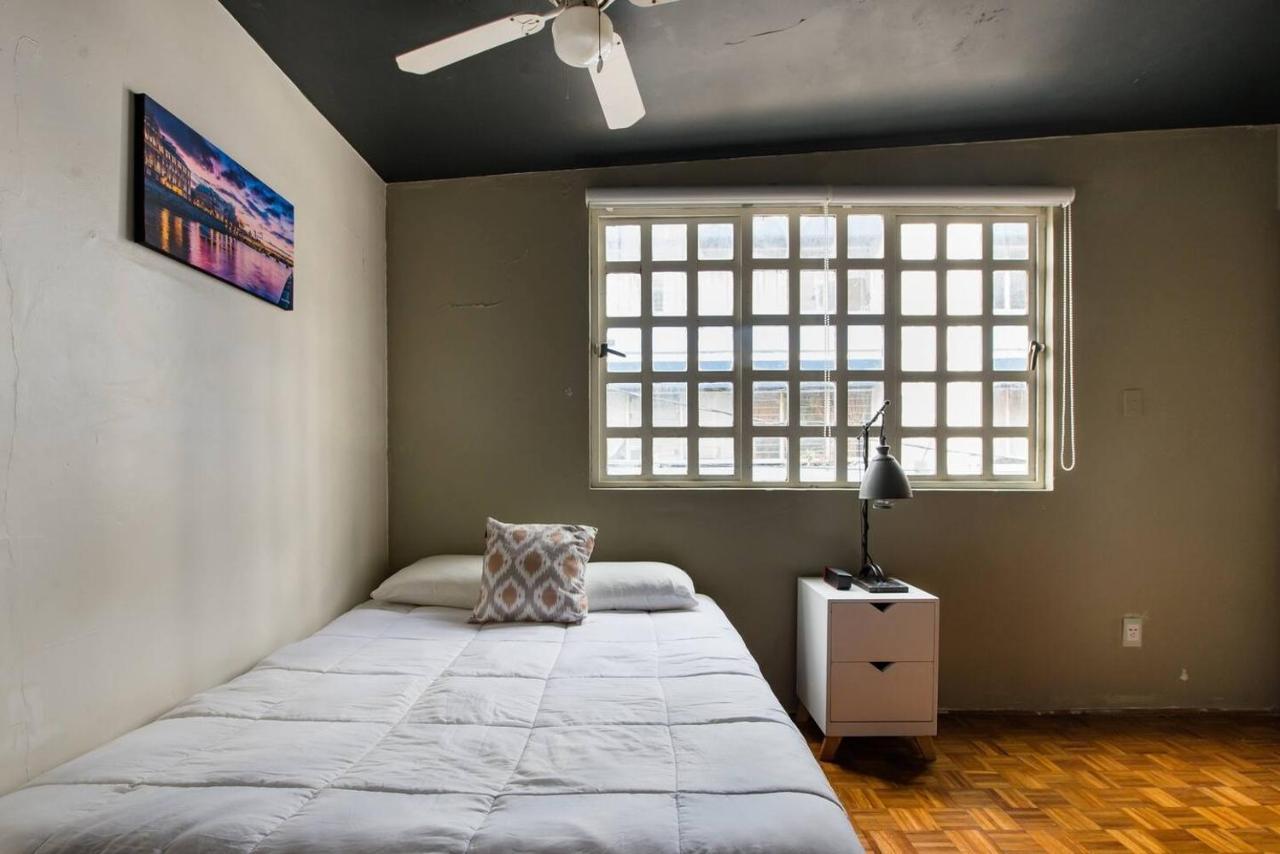 Capsule hotel Del Lofts