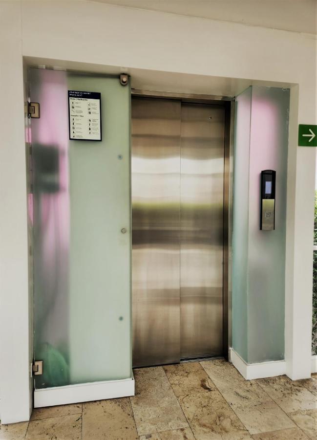 Aparthotel Downtown Ciudad De *