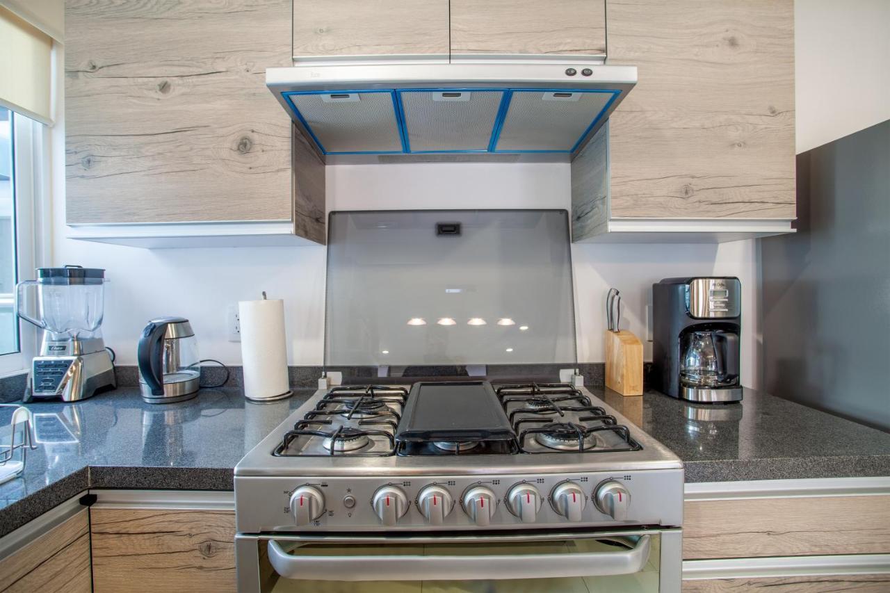 Moderno Mexicano 3br/2ba 200mbps Apartment *