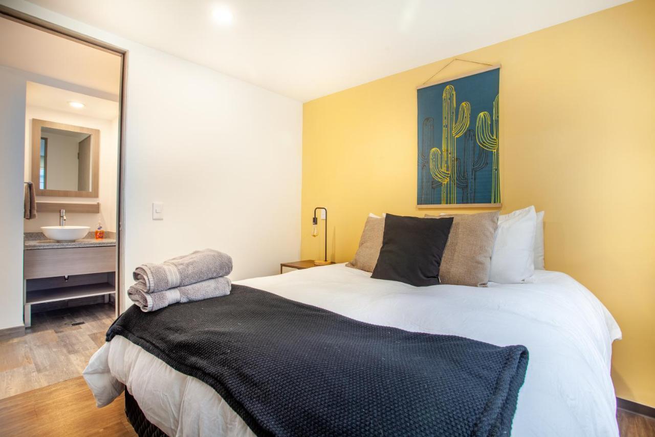 Moderno Mexicano 3br/2ba 200mbps Apartment Mexico City