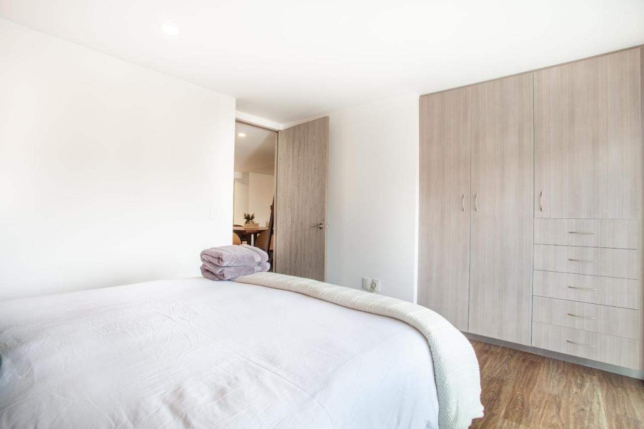 Apartment Moderno Mexicano 3br/2ba 200mbps