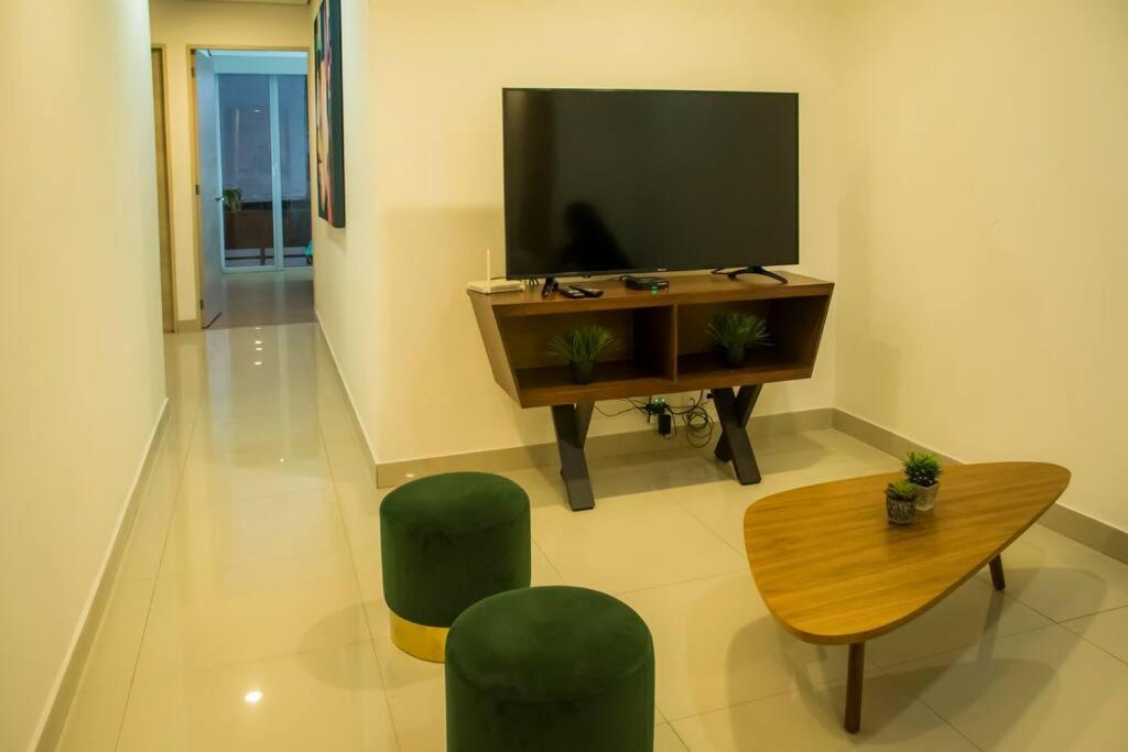 Apartment Spacious, Modern Luxury In Roma Norte Mexico City