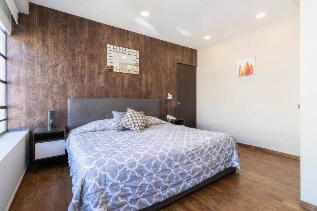 401 Location 3bdrm 2bath With Ac Rooftop Holiday home *