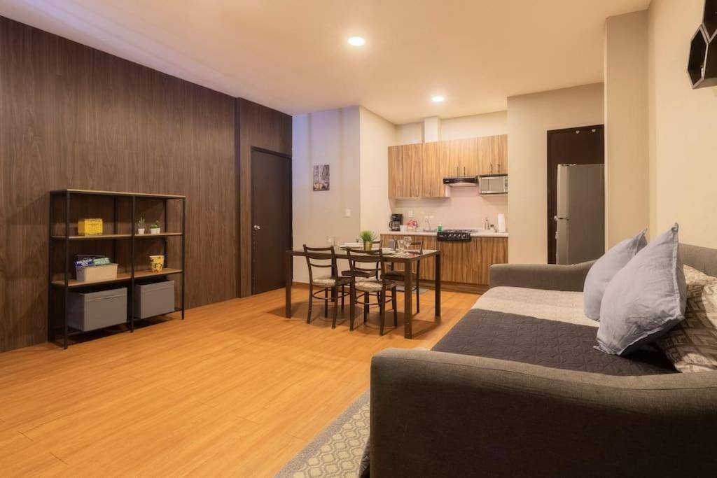 307 Spacious Ac Historic Cdmx Rooftop Holiday home *