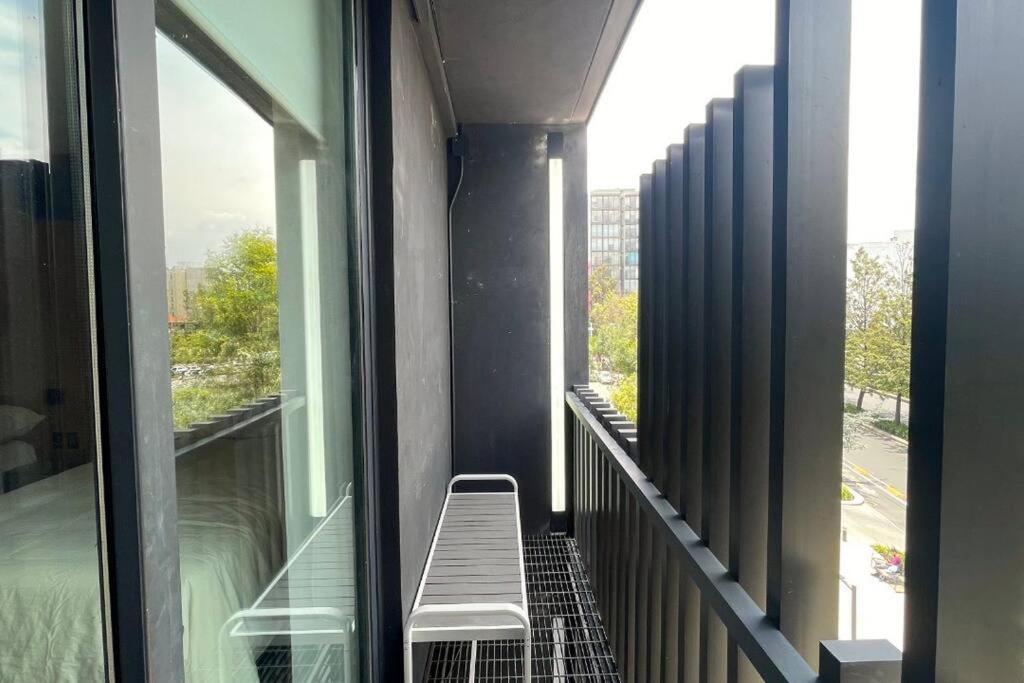 L301 1bdrm 1bath Fits 6 Ac Rooftop Views Holiday home *