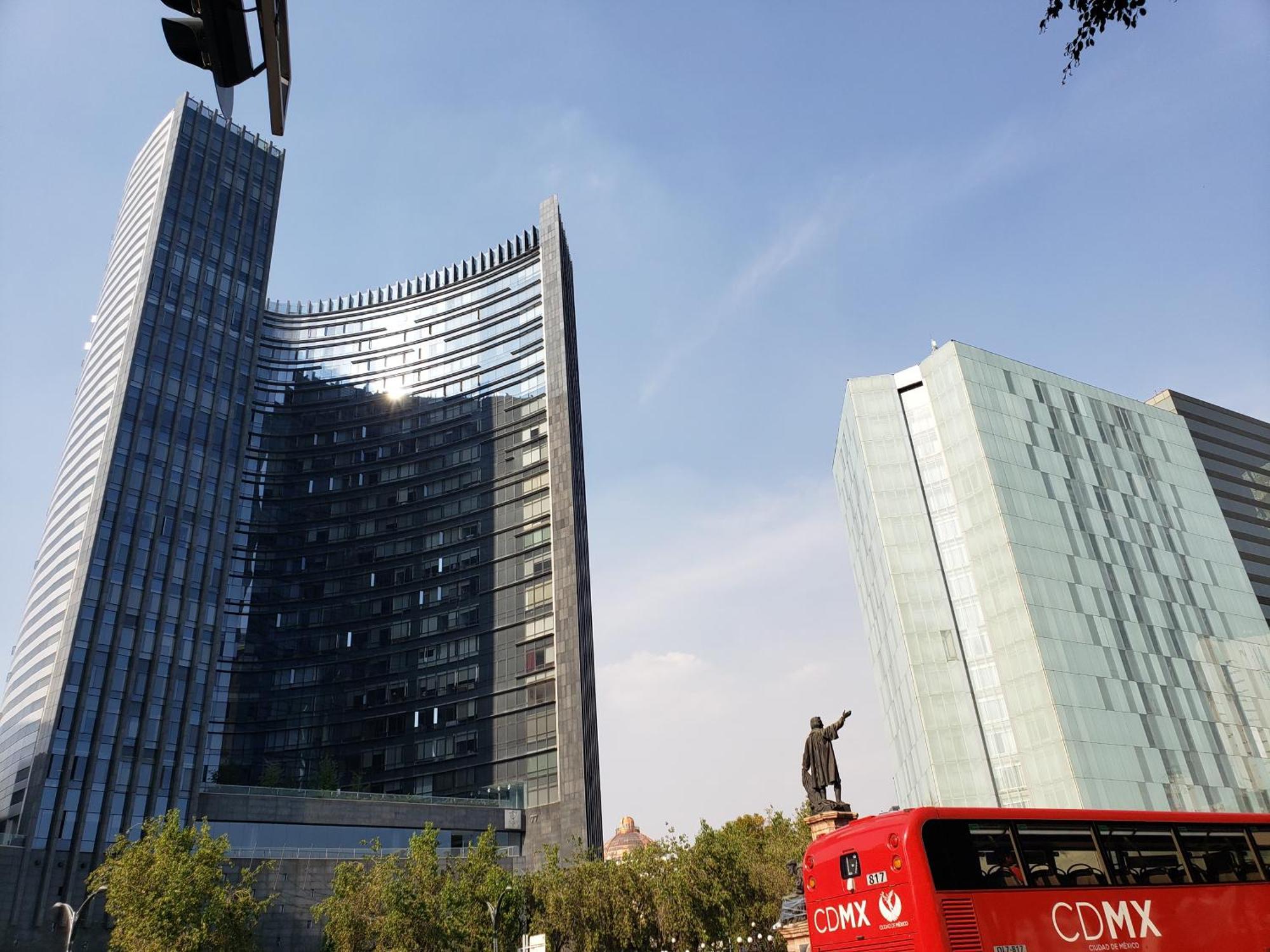 Luxury Reforma 77 *