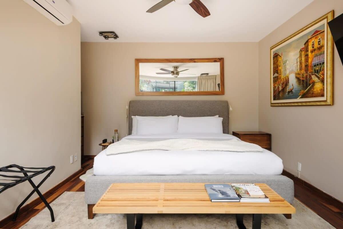 Amazing 4br House In Condesa *