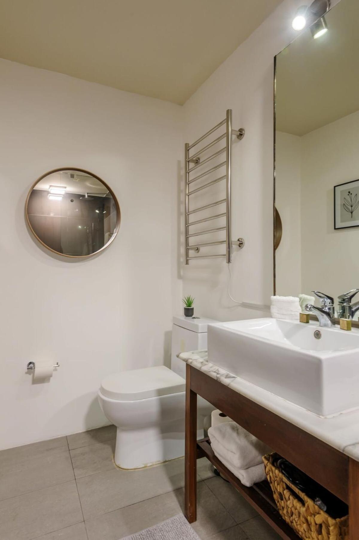 Amazing 4br House In Condesa *