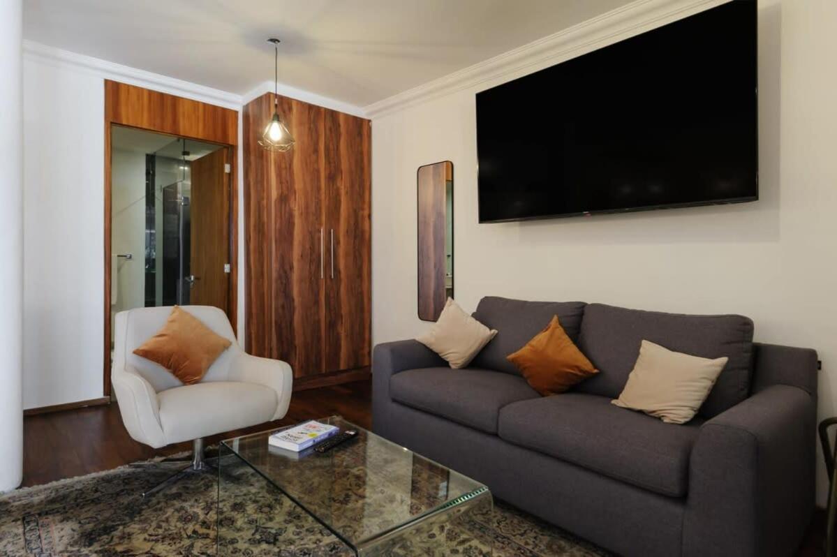 Amazing 4br House In Condesa