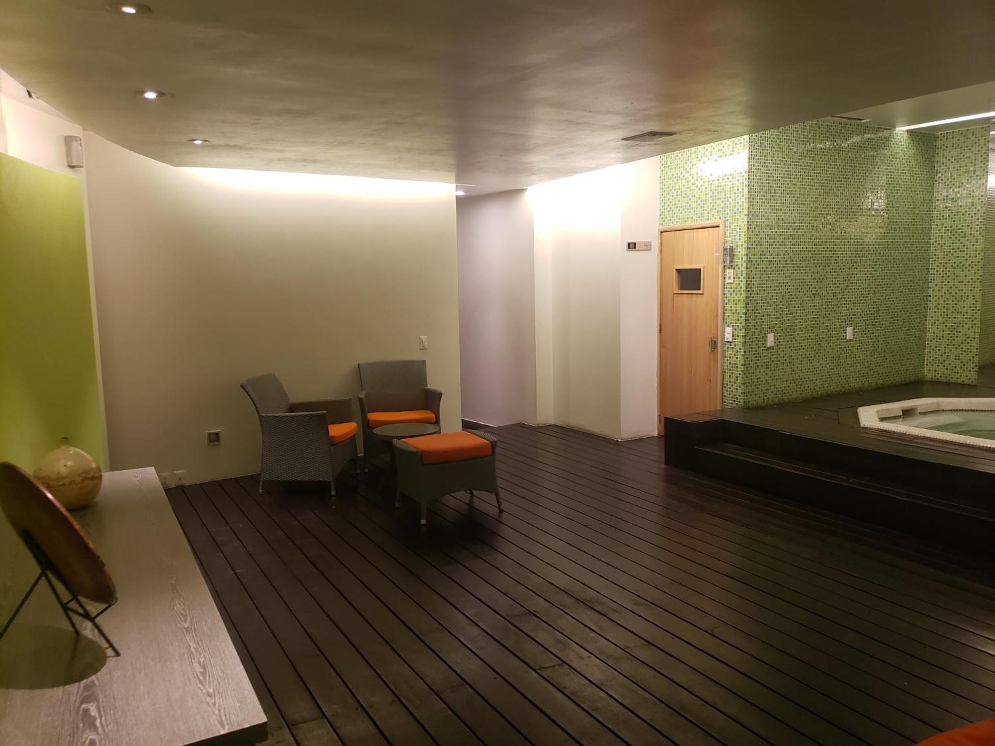 Luxury Reforma 77 *