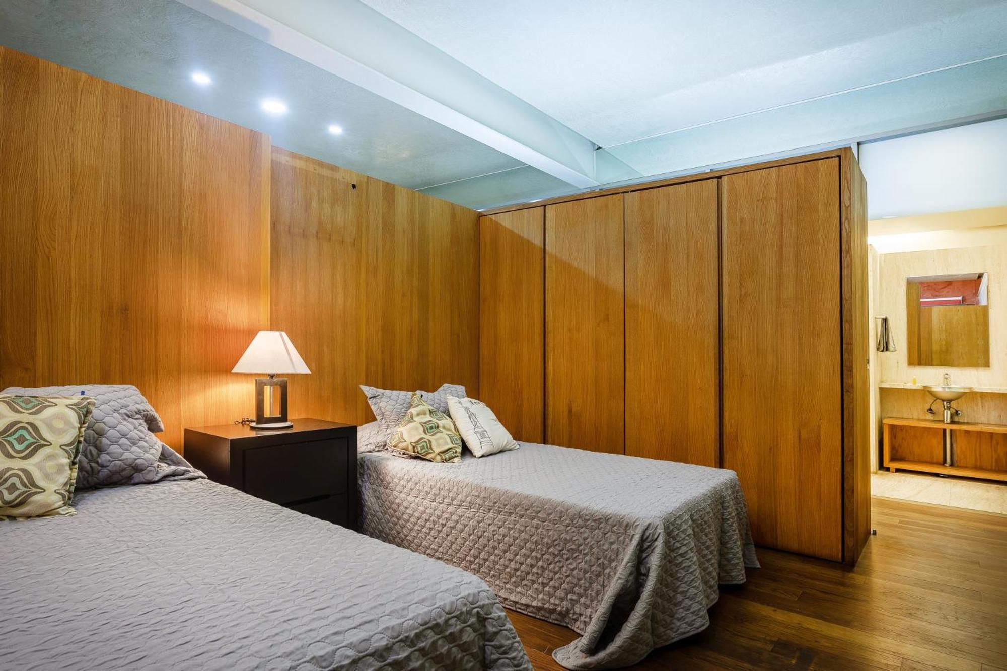 Huge Luxury In Reforma 27 Apartment