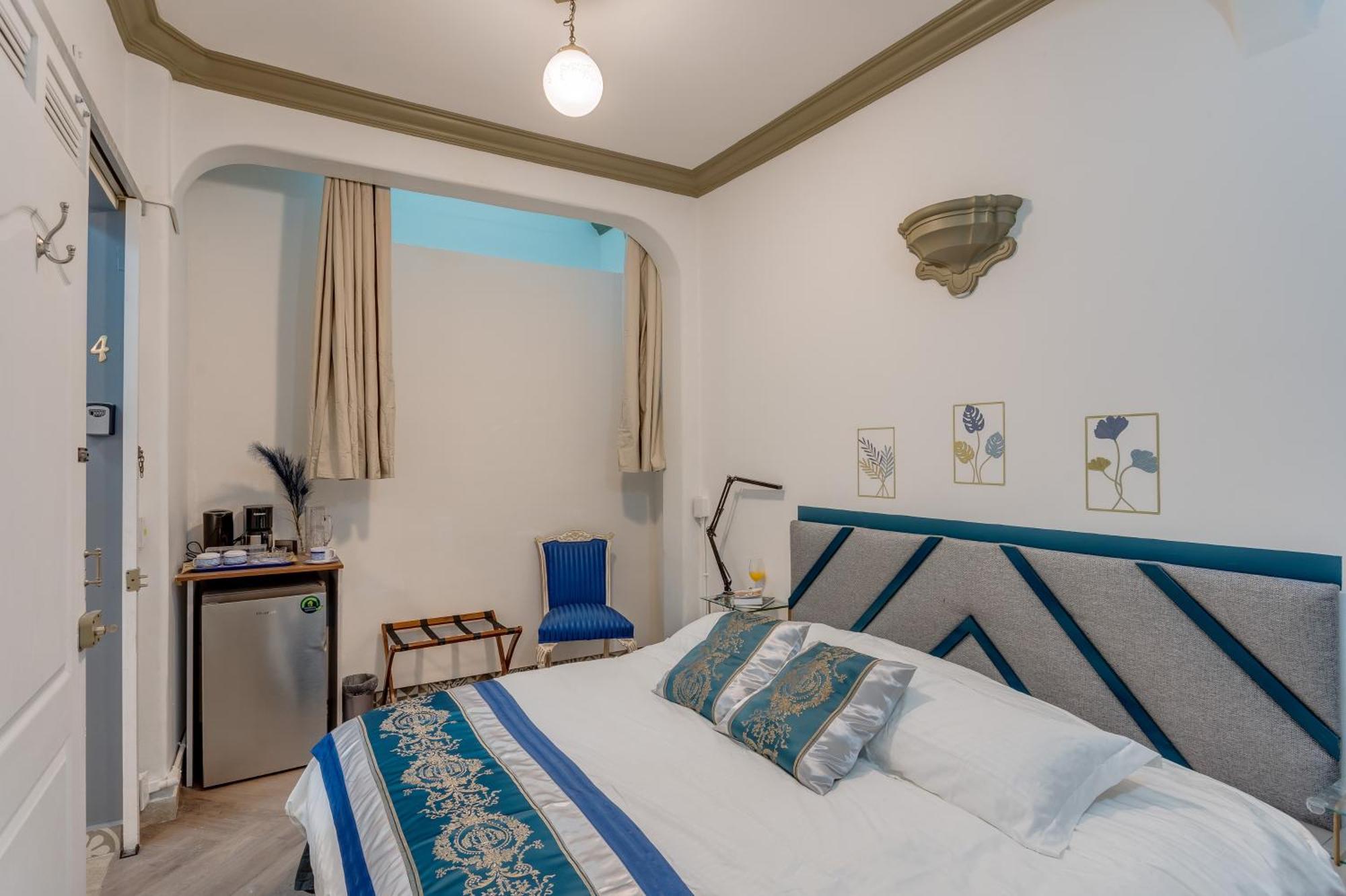 Casa Amatlan Ciento Dos Guest house Mexico City