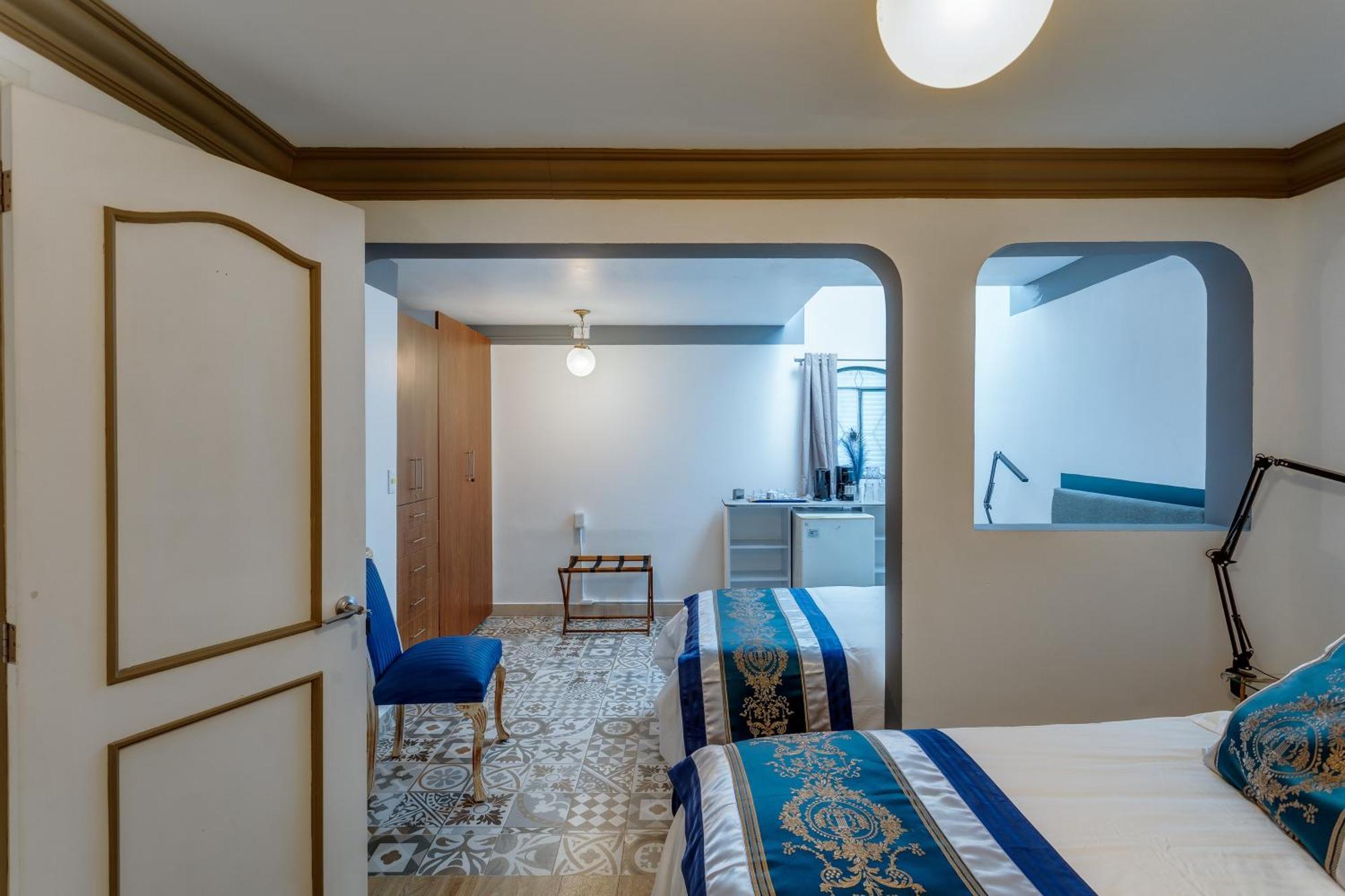 Casa Amatlan Ciento Dos Guest house