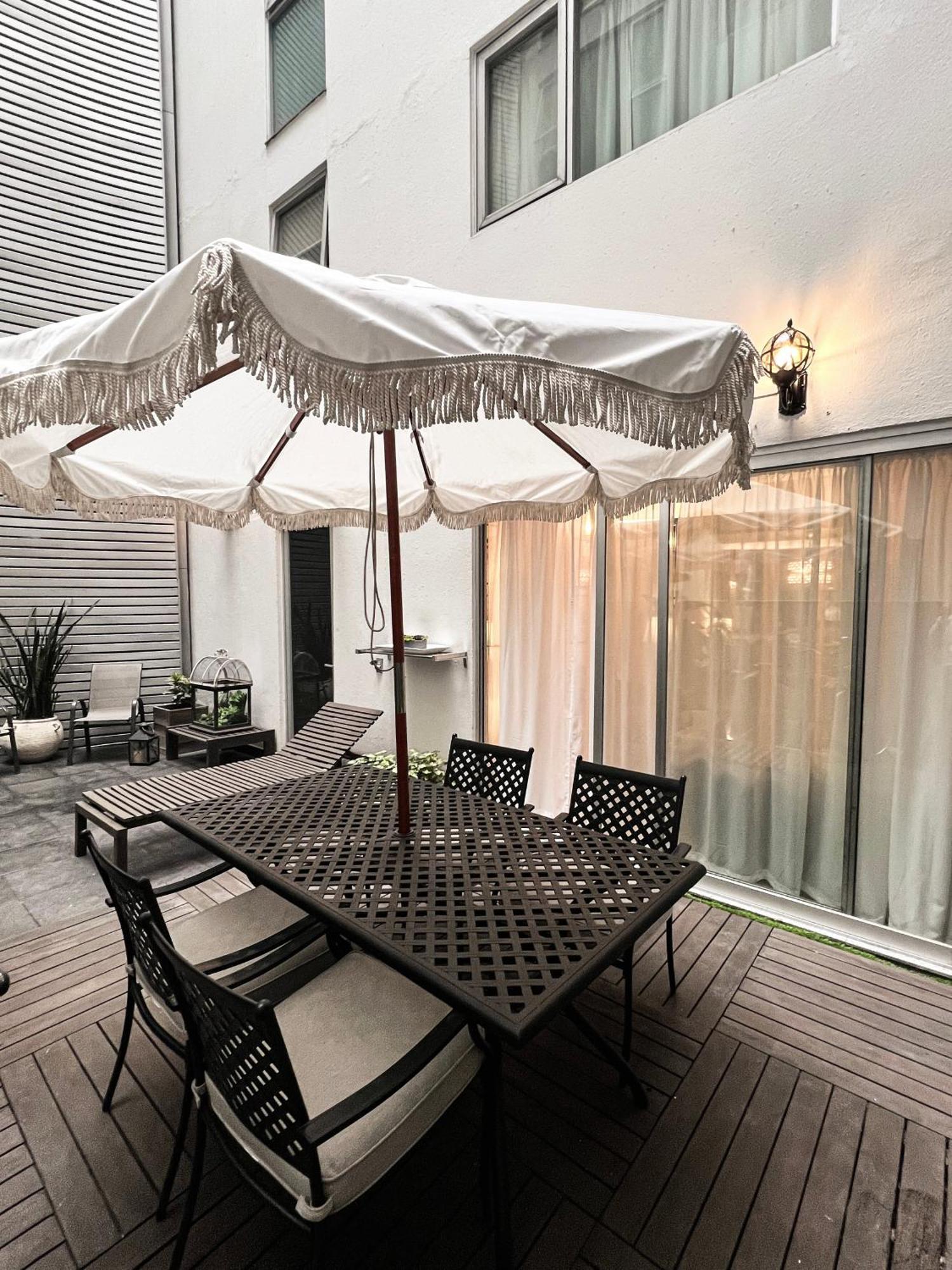 Park Condesa Apartment *