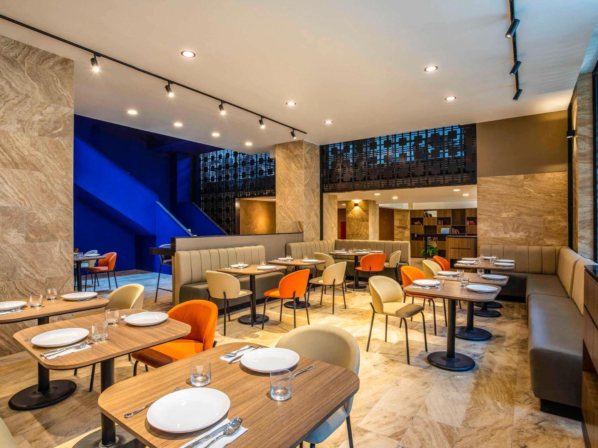 Novotel Centro Historico Hotel